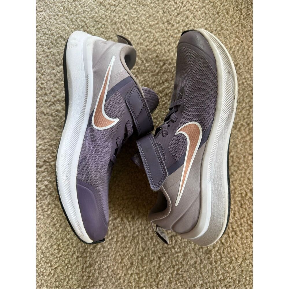 Nike Starrunner Shoes Girls size 3Y